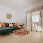 Calas Sani