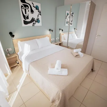 Calas Sani فيلة Filakai Kassandras